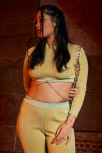 Load image into Gallery viewer, Cropped Longsleeve with Rings in Magic Mint-Yellow