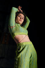 Load image into Gallery viewer, Cropped Longsleeve with Rings in Lime Green-Blue
